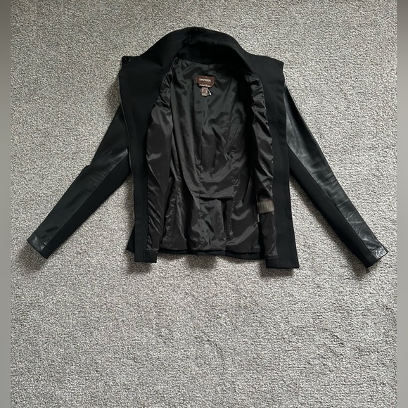 Danier Leather bomber jacket - Picture 3 of 5